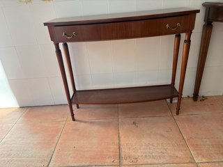 Mesita Auxiliar de Madera
