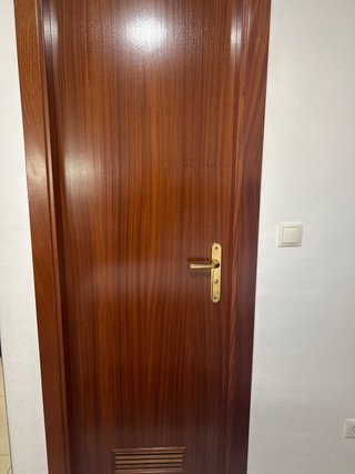 URGE! Puerta de baño de madera ancho hoja 62 cm