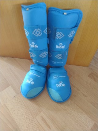 Protecciones de Karate Daedo Azules talla S