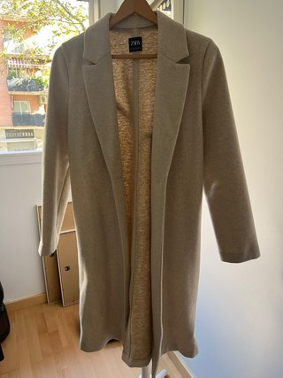 Abrigo Soft Beige Zara