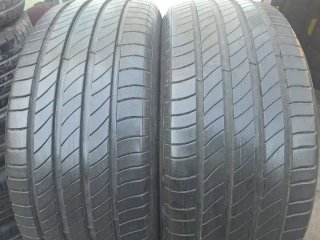 235 45 R19 99w Michelin - 2 neumáticos +80%