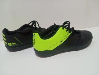 Zapatillas de fútbol Kipsta talla 38