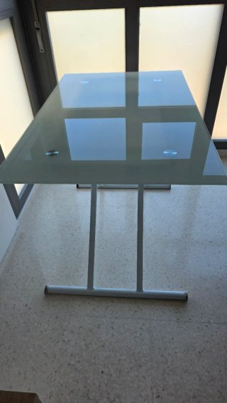 Mesa de centro elevable blanca