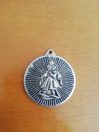 Medalla Religiosa Plateada