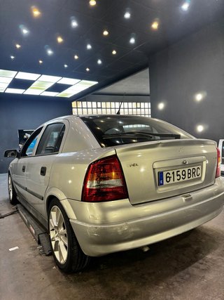 Opel Astra 2002