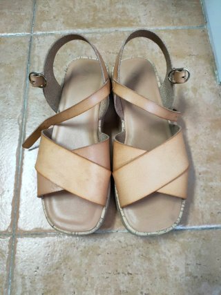 Sandalias Beige