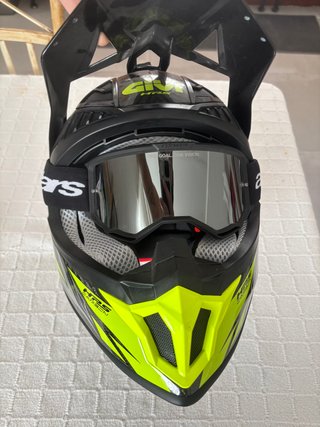 Pack enduro:casco+guantes+gafas GIVI y ALPINESTARS