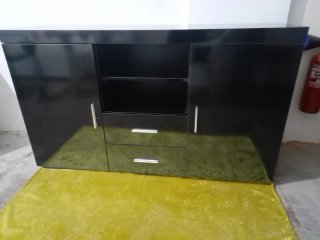 Aparador Negro Brillante