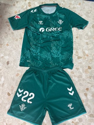 Equipación Real Betis Hummel