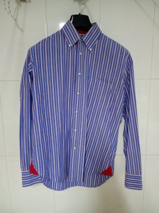 Camisa de rayas azul