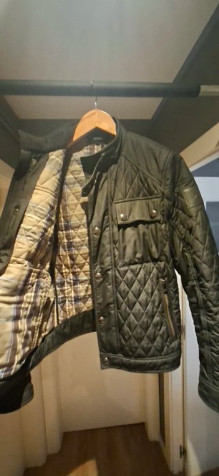 Cazadora bestaff talla 46 M.mut poco uso