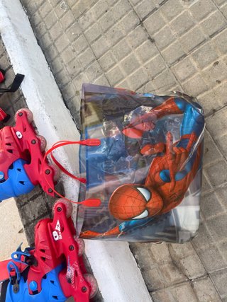 Patines en línea Spiderman con protecciones