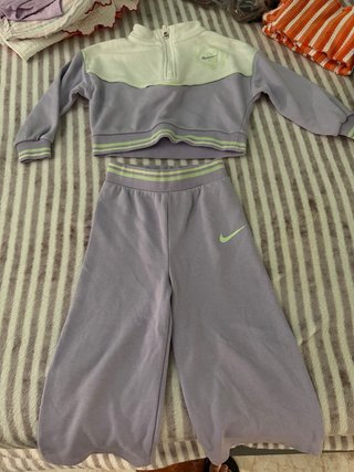 Chándal Nike Niña Morado y Verde