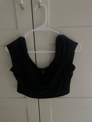Crop Top Negro Escote V Shein Talla L