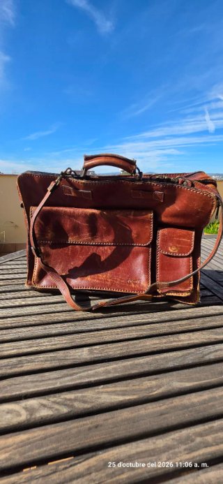 Cartera de piel para portátil
