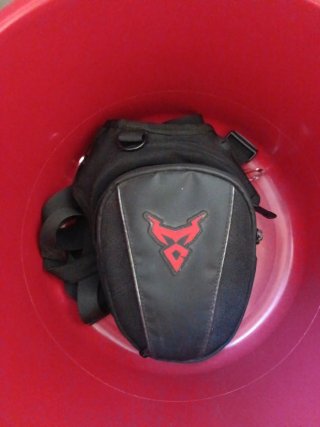 Mochila de pierna para moto