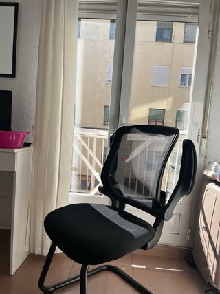 Silla de escritorio negra