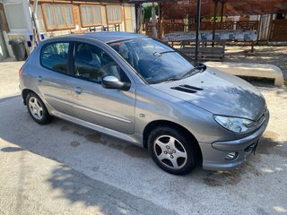 Peugeot 206 Xt 1.4 Hdi 5p 70cv 2005