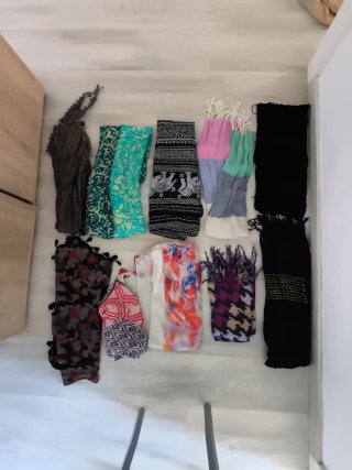 Lote de 10 Pañuelos de Mujer