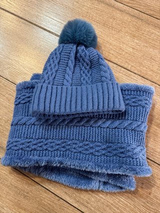 Set de Gorro y Bufanda Azul