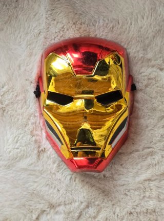 Máscara de Iron Man