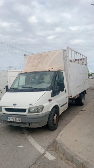 servicio de limpieza de casas,bajos, chalets y etc
