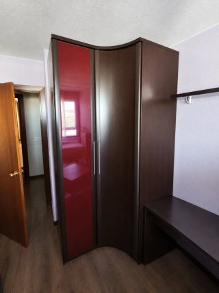 Dormitorio Completo de Madera Maciza con Canapé