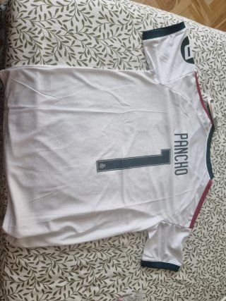 Camiseta de fútbol con el nombre "Pancho" Talla L,