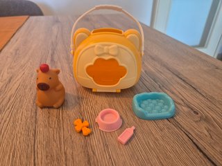 Set de Capibara con Casita