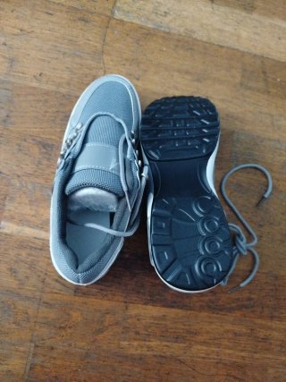 Bambas Deportivas Grises