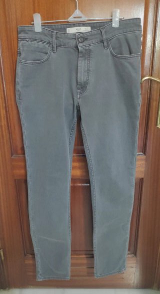 Pantalón ajustado Gris Mango Talla M