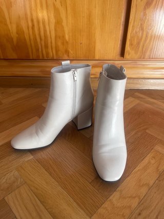Botines Blancos Minimalistas