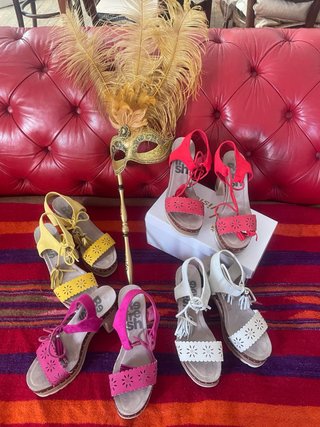 4 Pares de Sandalias Refresh