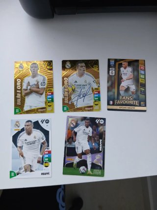 Lote de 5 cromos de Kylian Mbappé