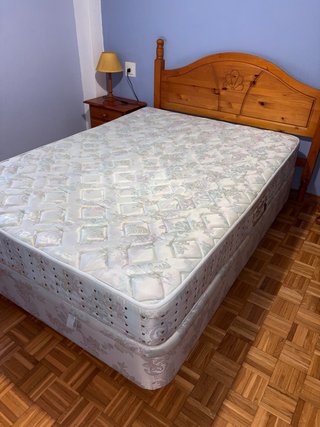 Canapé y colchón 135x190cm (con opcion a cabecero)
