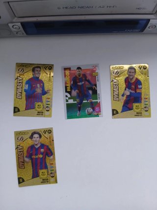 4 Cromos de Lionel Messi