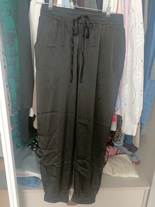 Pantalón Satén Bombacho Negro