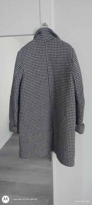 Abrigo Zara TRF Estampado Pata de Gallo