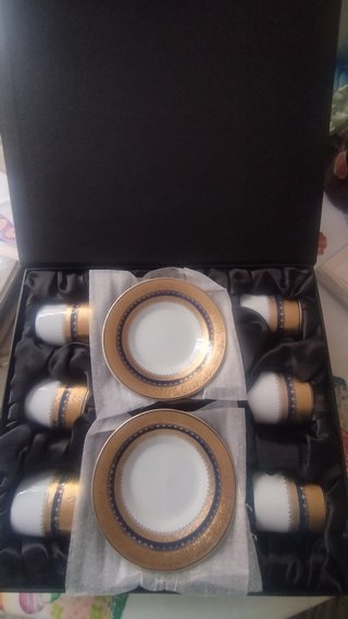 Juego de 6 tazas y platos