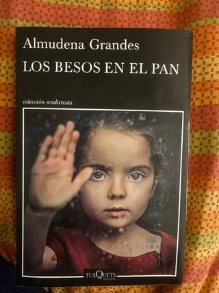 Los besos en el pan