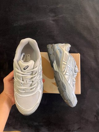 Bambas Asics Grises Talla 39