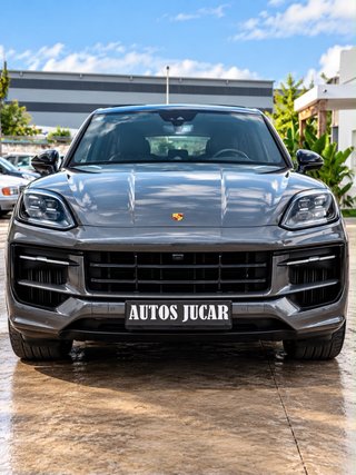 Porsche Cayenne 2023