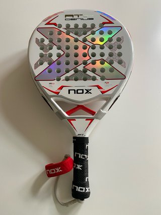 Pala de pádel NOX AT10 Genius
