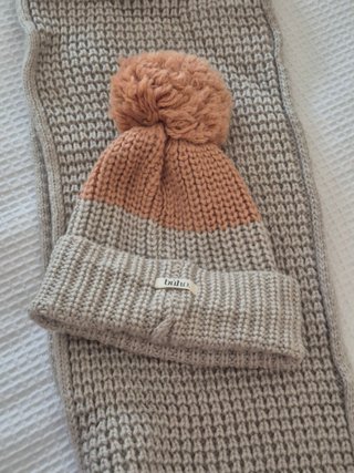 Conjunto gorro Búho con pompón y bufanda de punto