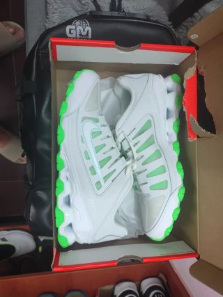 Zapatillas Nike Reax Blancas y Verdes