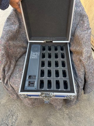 Maletín Cargador de Baterías Múltiple