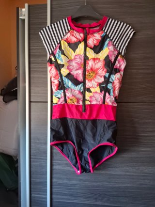 Bañador Estampado Floral con Cremallera