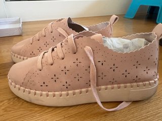 Zapatillas Chika10 Rosa