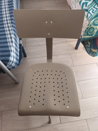 Silla de Metal Beige