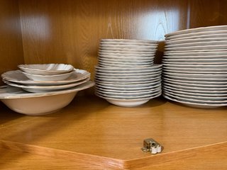 Vajilla de Porcelana para 12 Personas